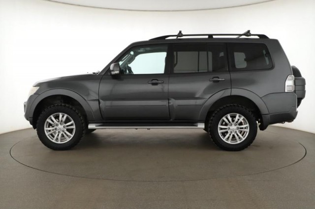 Mitsubishi Pajero  3.2 DI-D 