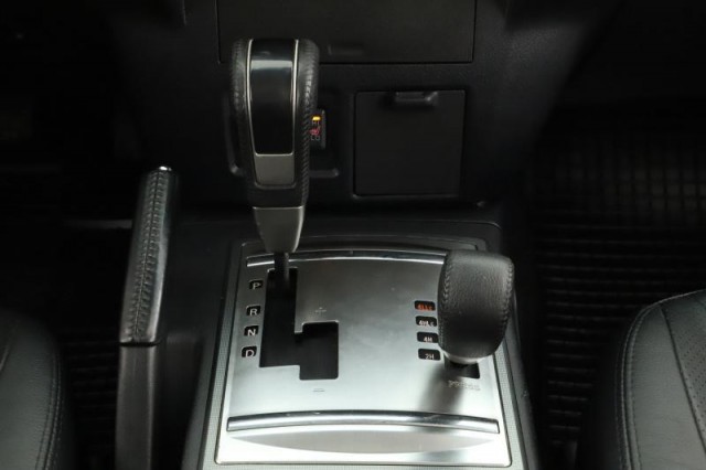 Mitsubishi Pajero  3.2 DI-D 