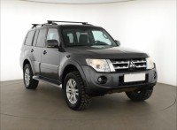 Mitsubishi Pajero  3.2 DI-D 