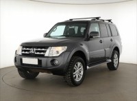 Mitsubishi Pajero  3.2 DI-D 