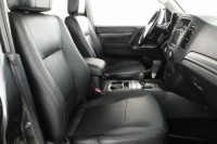 Mitsubishi Pajero  3.2 DI-D 