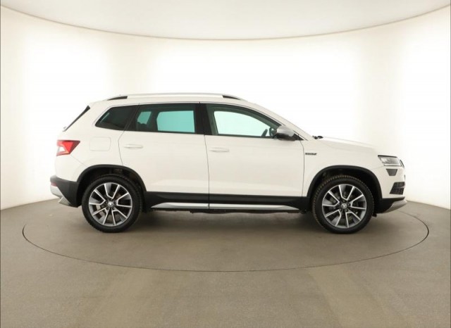Škoda Karoq  2.0 TDI Scout