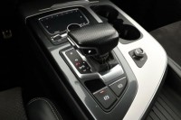 Audi Q7  3.0 TDI S-Line
