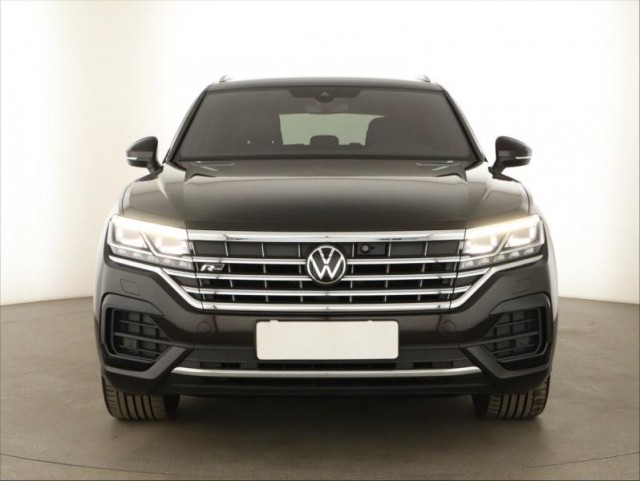Volkswagen Touareg  3.0 TDI 