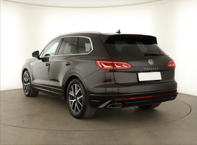 Volkswagen Touareg  3.0 TDI 