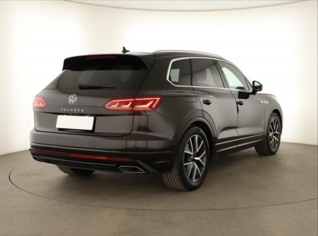 Volkswagen Touareg  3.0 TDI 
