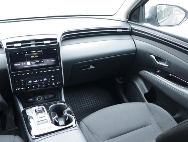 Hyundai Tucson  1.6 T-GDI 48V MHEV Smart