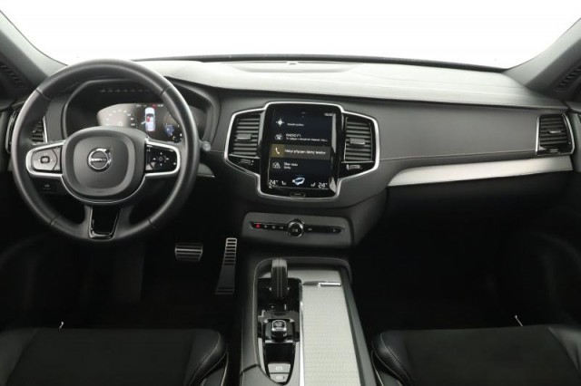 Volvo XC90  B5 AWD 