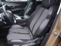 Peugeot 5008  1.6 BlueHDi Allure