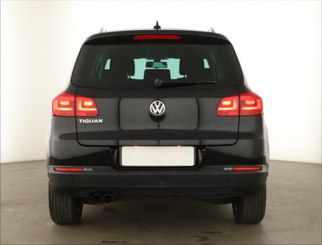 Volkswagen Tiguan  2.0 TDI 