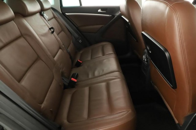 Volkswagen Tiguan  2.0 TDI 