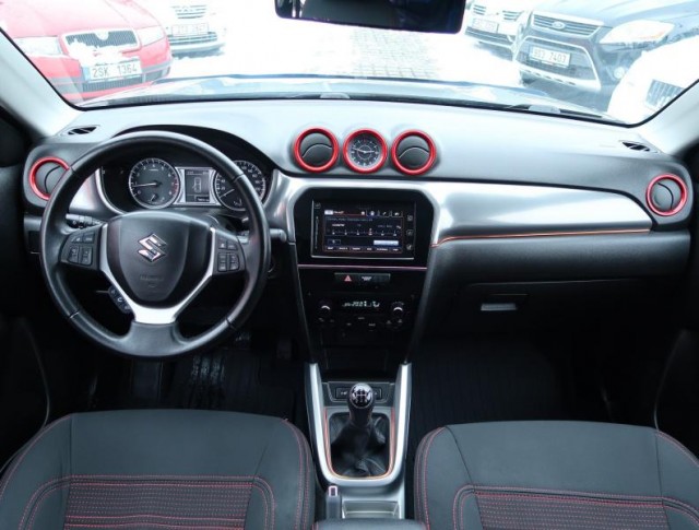 Suzuki Vitara  1.6 VVT Elegance