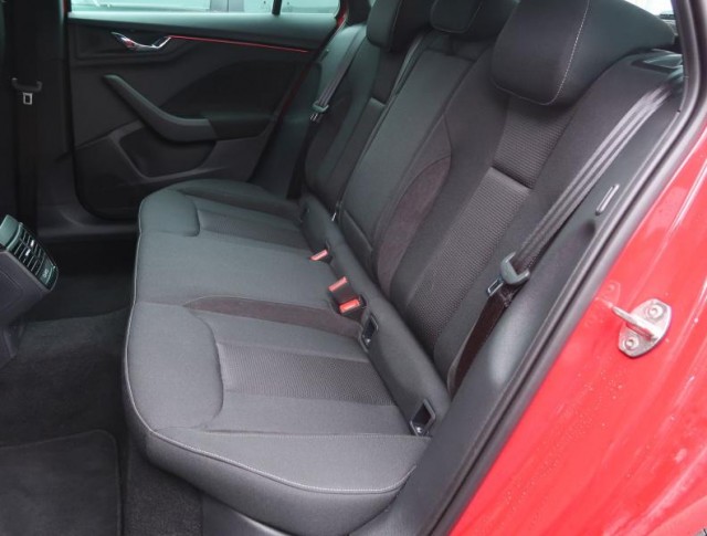 Škoda Kamiq  1.0 TSI Drive