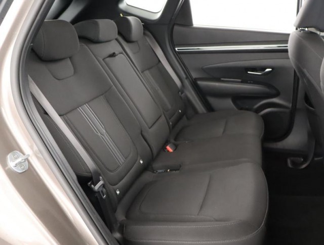 Hyundai Tucson  1.6 T-GDI 48V MHEV 