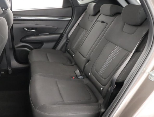 Hyundai Tucson  1.6 T-GDI 48V MHEV 