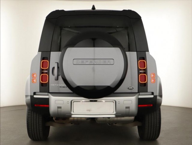 Land Rover Defender  D240 AWD 