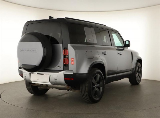 Land Rover Defender  D240 AWD 