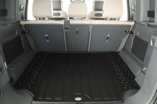 Land Rover Defender  D240 AWD 