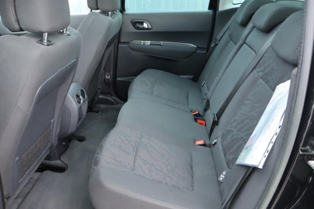 Peugeot 3008  1.6 HDi 