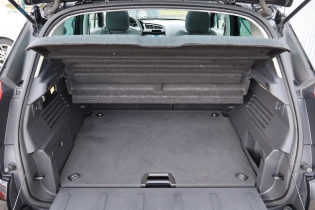 Peugeot 3008  1.6 HDi 