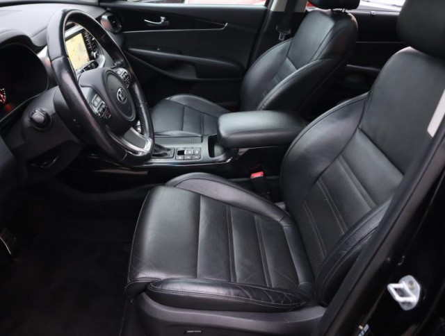 Kia Sorento  2.2 CRDi Platinum