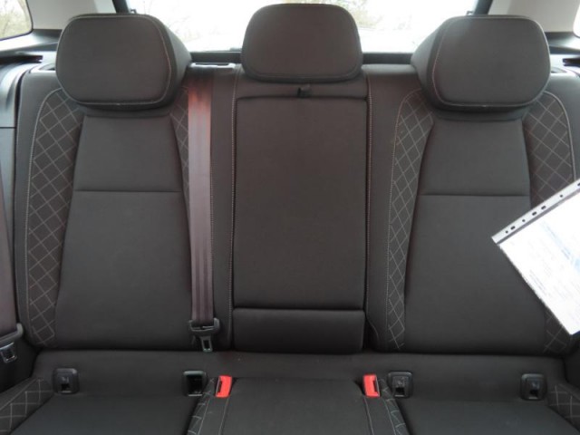 Škoda Karoq  1.6 TDI 