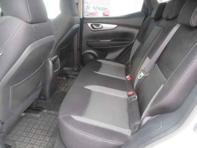 Nissan Qashqai  1.6 DIG-T 
