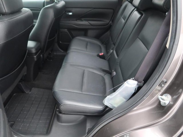 Mitsubishi Outlander  2.2 DI-D 