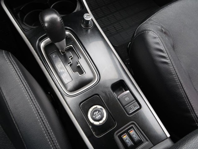 Mitsubishi Outlander  2.2 DI-D 