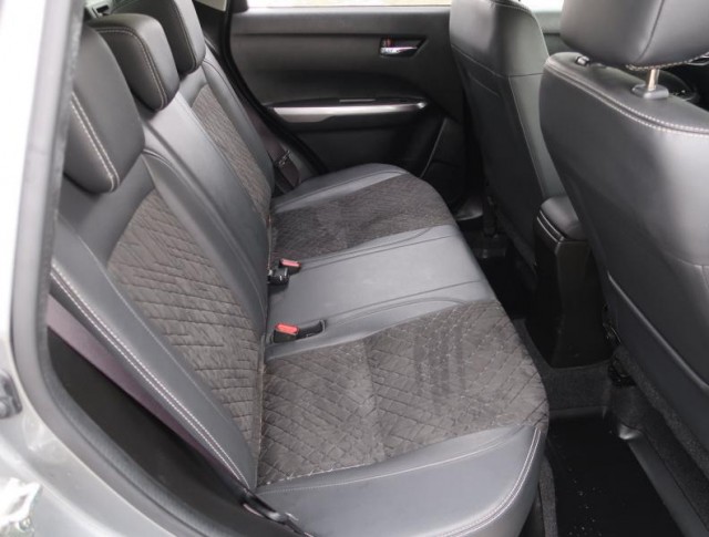 Suzuki Vitara  1.4 BoosterJet GLX