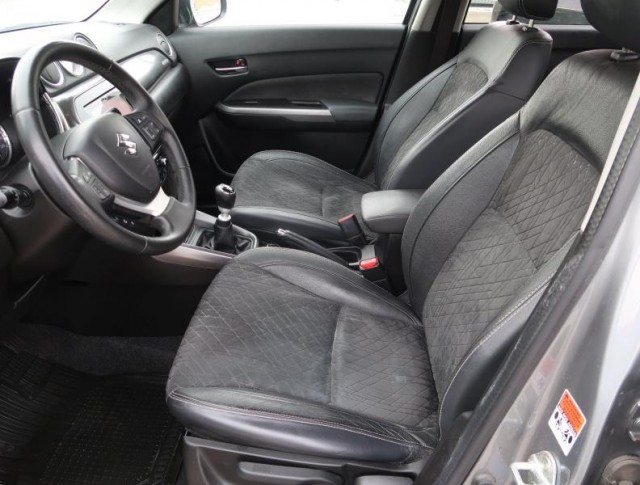 Suzuki Vitara  1.4 BoosterJet GLX
