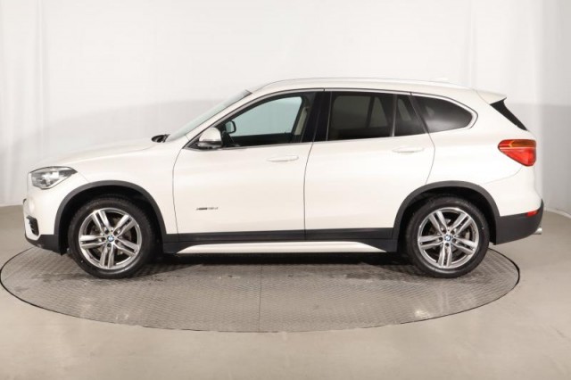 BMW X1  xDrive18d xLine