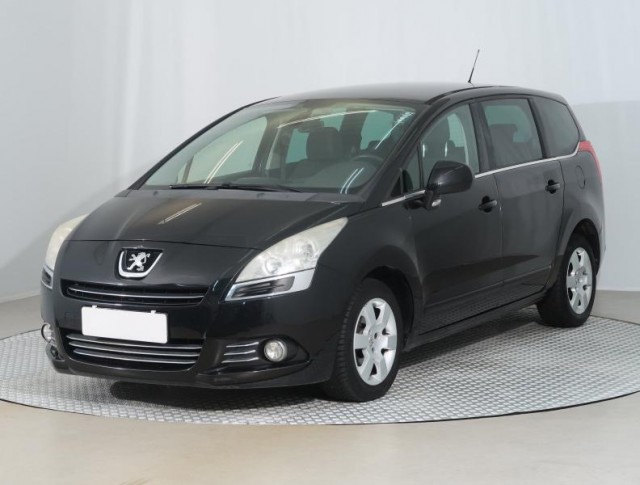 Peugeot 5008  1.6 HDi 