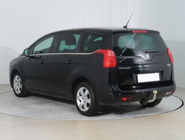 Peugeot 5008  1.6 HDi 