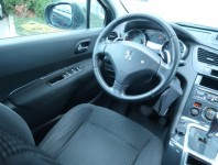 Peugeot 5008  1.6 HDi 