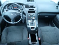 Peugeot 5008  1.6 HDi 
