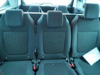 Peugeot 5008  1.6 HDi 