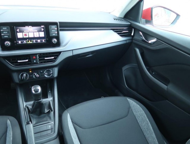 Škoda Kamiq  1.0 TSI Active Plus