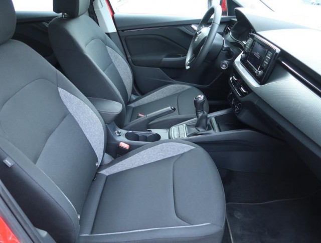 Škoda Kamiq  1.0 TSI Active Plus