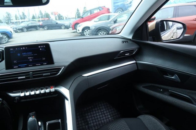 Peugeot 3008  1.2 PureTech Active Pack