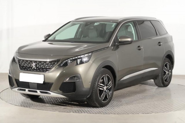 Peugeot 5008  1.5 BlueHDi Allure