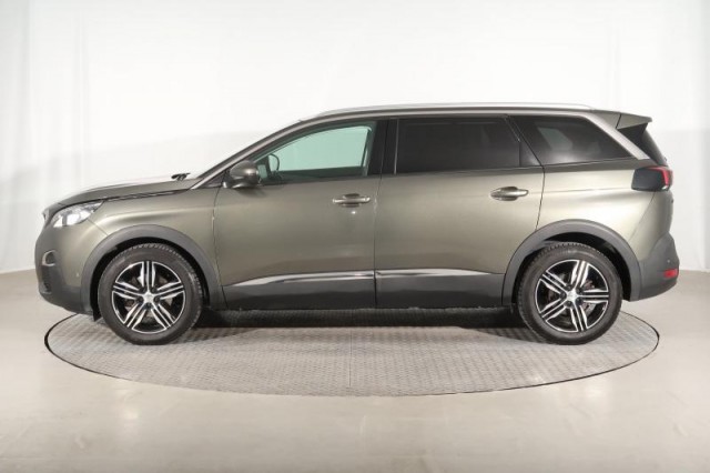 Peugeot 5008  1.5 BlueHDi Allure