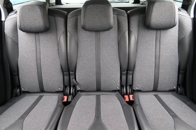 Peugeot 5008  1.5 BlueHDi Allure