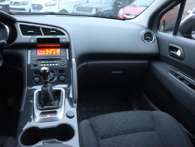 Peugeot 3008  1.2 PureTech 