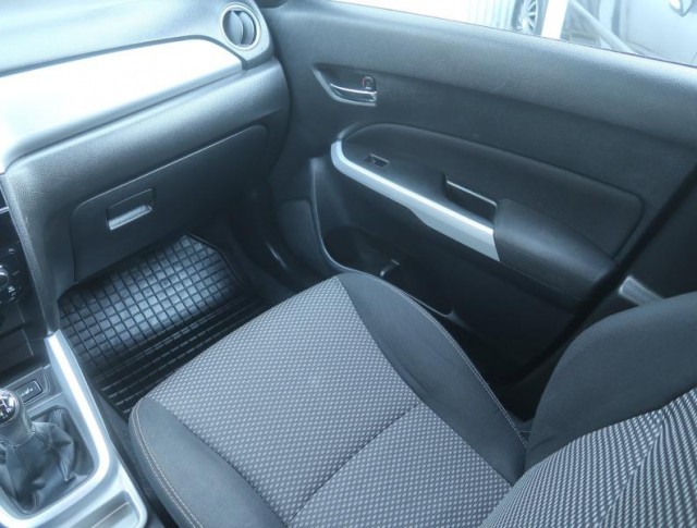 Suzuki Vitara  1.6 VVT 