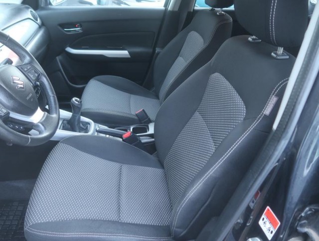 Suzuki Vitara  1.6 VVT 