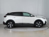 Peugeot 3008  1.2 PureTech 