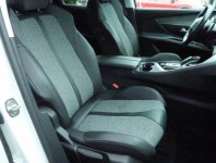 Peugeot 3008  1.2 PureTech 