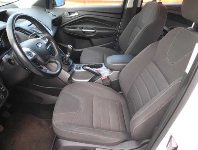 Ford Kuga  1.6 EcoBoost 