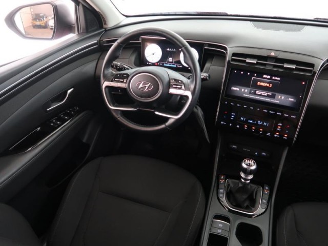 Hyundai Tucson  1.6 T-GDI 48V MHEV 